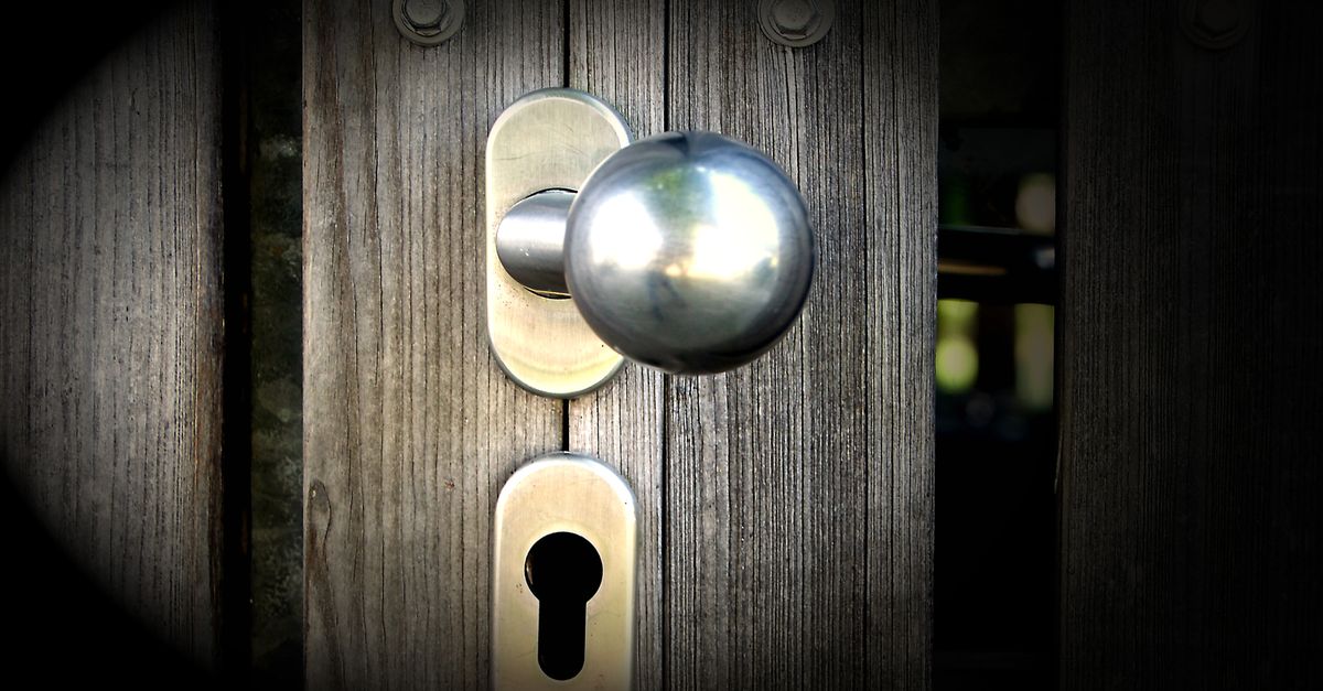 5 Signs Your NYC Door Lock Is About to Fail — Harlem Trusted Locksmith