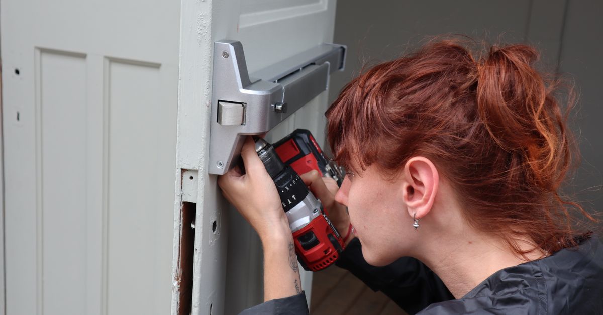 What Should an Emergency Locksmith Cost Near Me? — Harlem Trusted Locksmith