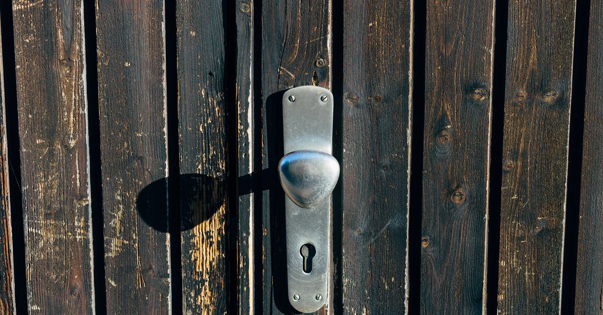 High-security hardware for storefronts and offices, including the mortise lock — Harlem Trusted Locksmith