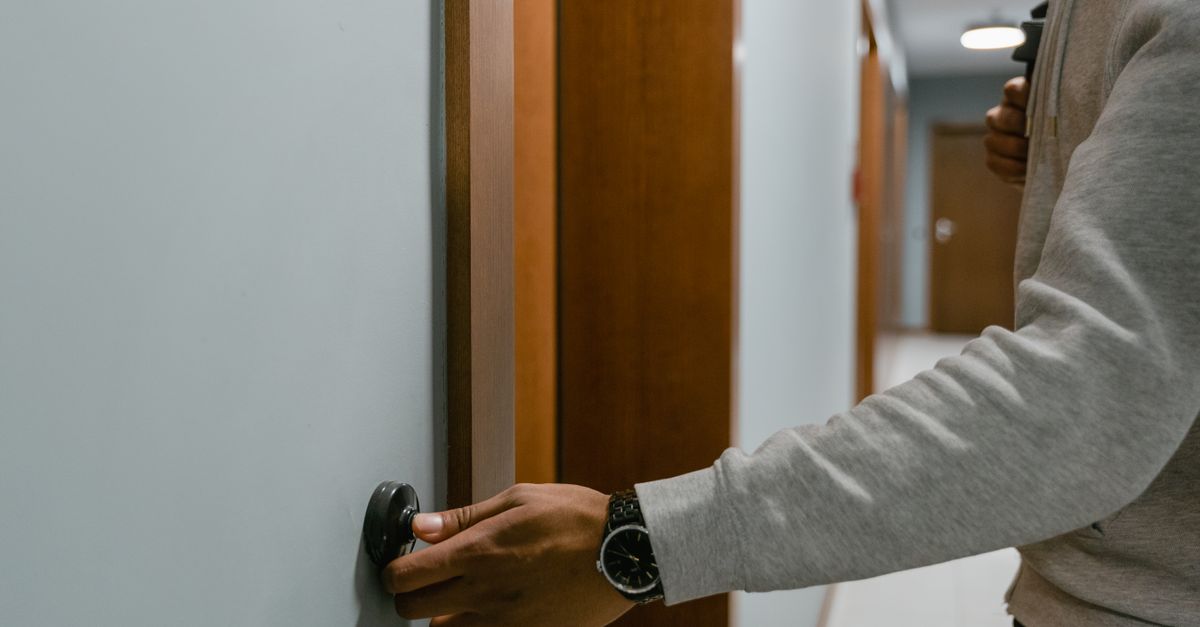 When New Yorkers Need Emergency Locksmith Help After Hours — Harlem Trusted Locksmith